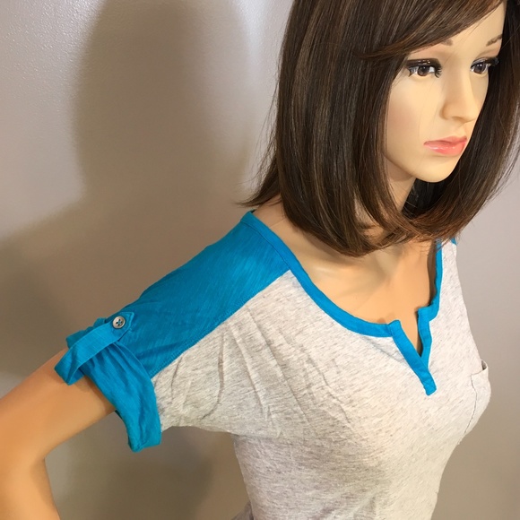 Express One Pocket Turquoise/Grey Relaxed Top - Picture 4 of 6